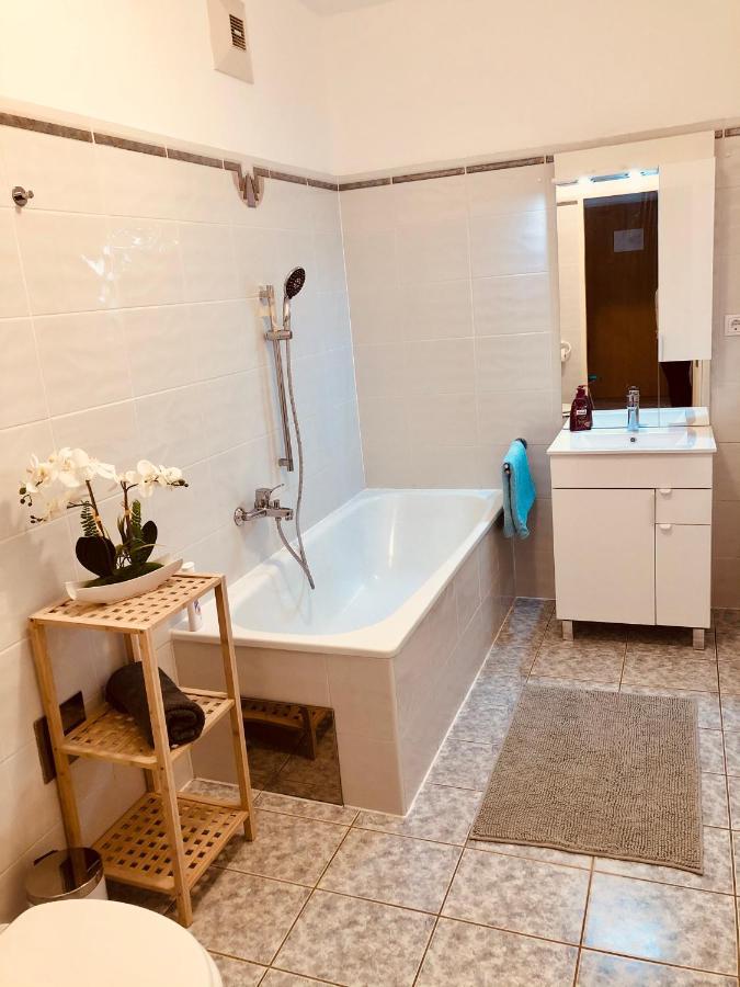 Weinberg Apartment Leutschach Eksteriør bilde